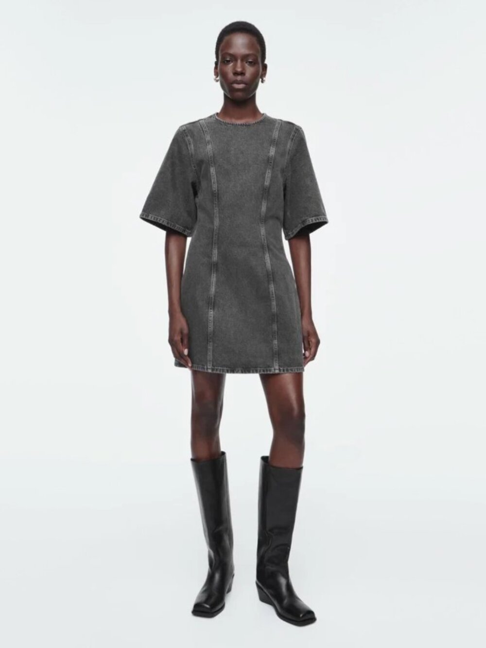 COS Short Sleeve Denim Dress in Faded Black, size 6 (fits size Small).
